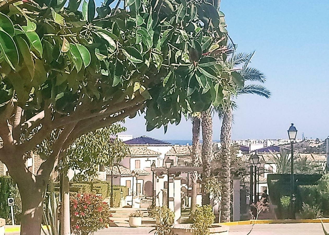 Al-Andalus Thalassa Home Star Vera Exterior photo